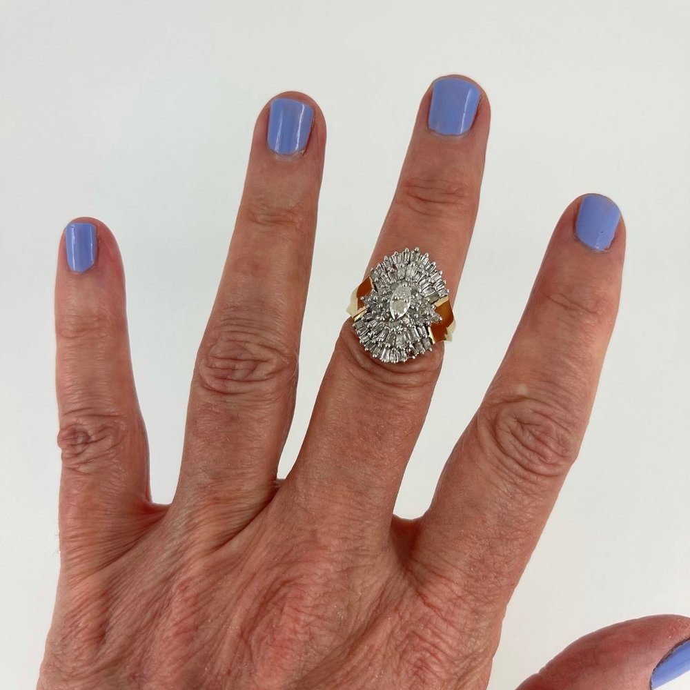 VINTAGE 70s 💍 BAGUETTE DIAMOND 10K GOLD COCKTAIL RING ‼️#MISSING A GEMSTONE#‼️